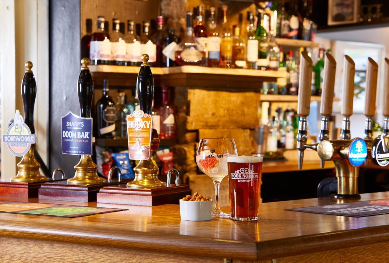 The Crown Inn, Church Enstone Chipping Norton Exterior foto